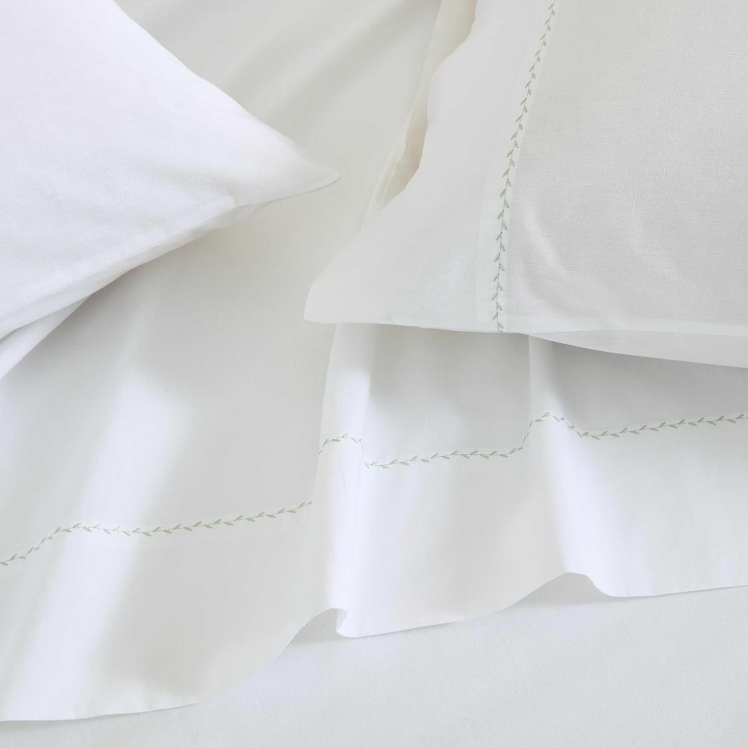 MarthaStewart Martha Stewart - Full Size Sheets Set, Crisp & Tailored Cooling Sheets with a Smooth Cotton Percale Lightweight Feel - Bed Sh…