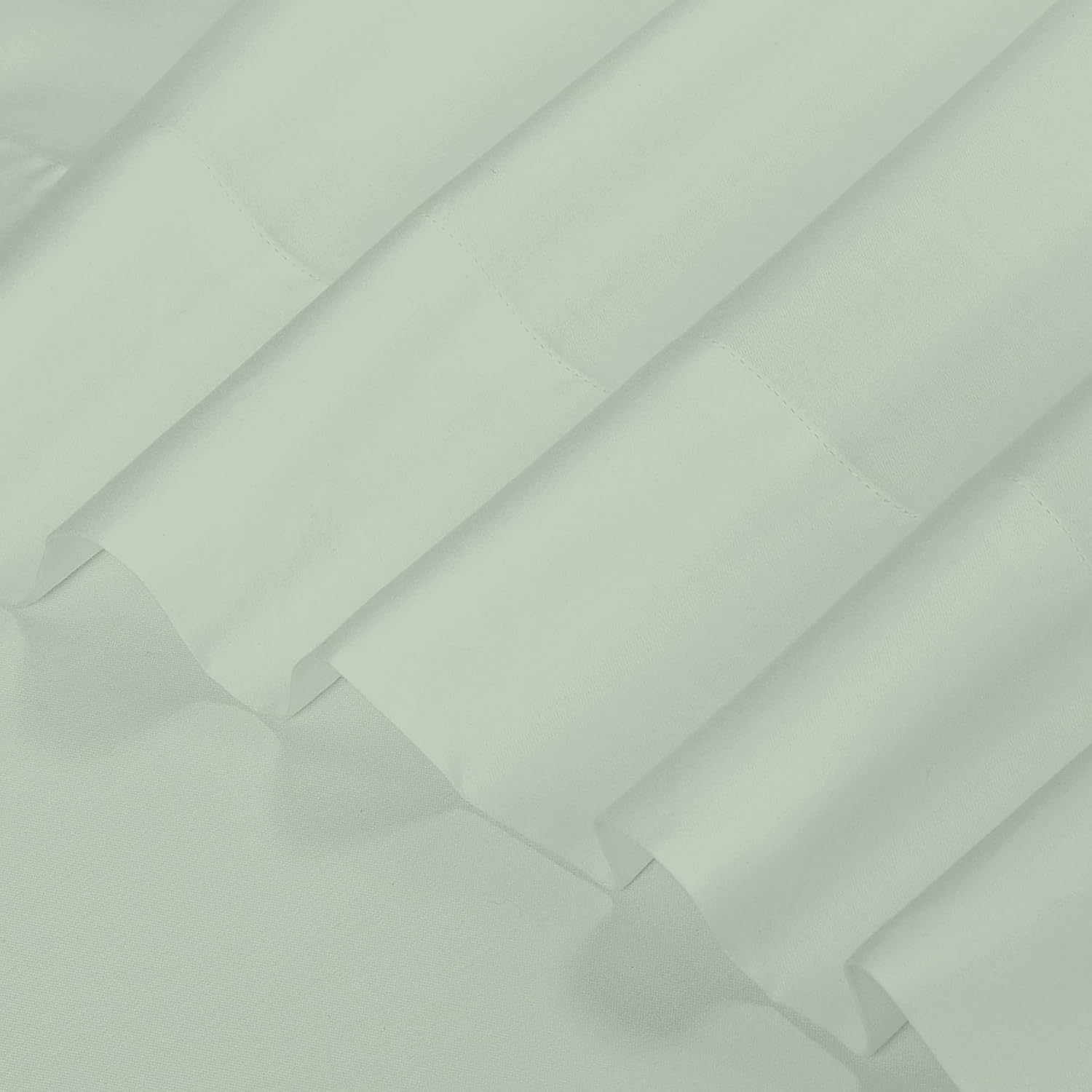 Royalelinens ROYALE LINENS Bamboo Viscose King Sheet Set - Cooling Bed Sheet Set - 1 Fitted, 1 Flat & 2 Pillowcase - Fits Up to 16" - Organ…