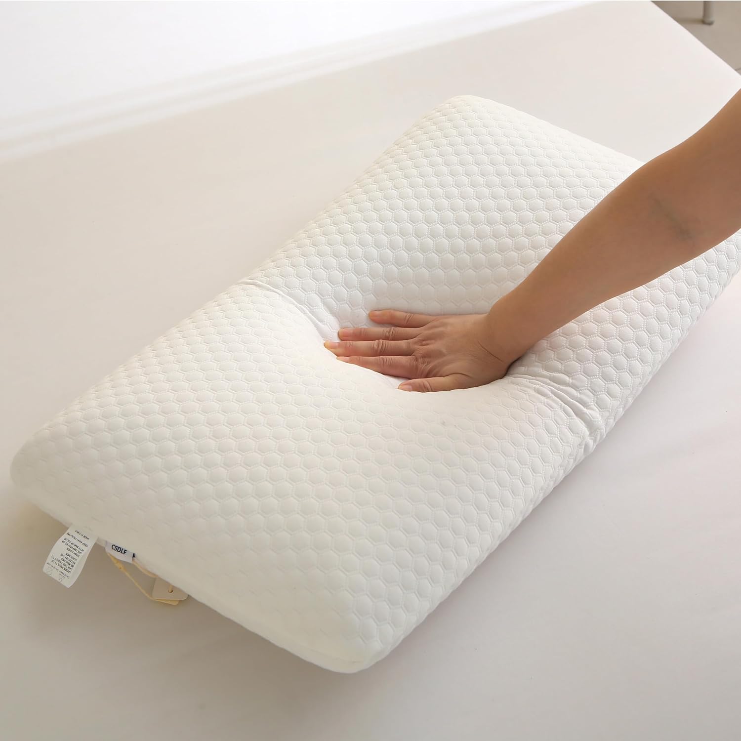 Csdlf Memory Foam Bed Pillows, Pillow for Side and Back Sleeper, Pillow for Neck, Washable Removable Cover, Soft, White (Queen) White
