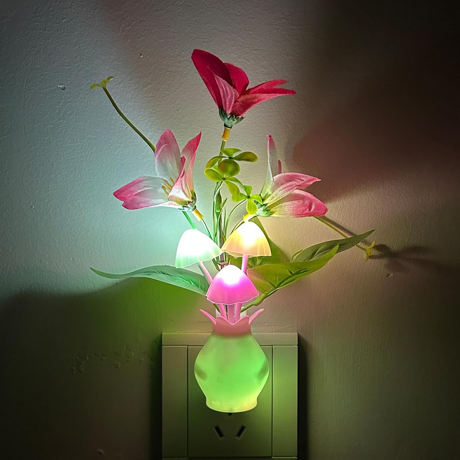 Plug-in Night Light with Auto Light Sensor, RGB LED Mushroom Night Light Wall Based Flower Lamp 1W Energy Efficient Nursery Nightlight…