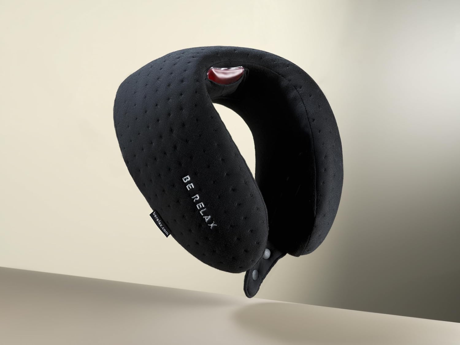 Be Relax Pure Travel Pillow Made of Inner-Side Organic Cotton, Reusable Heat Patch and Ergo Smart Flatback (Solid Black)