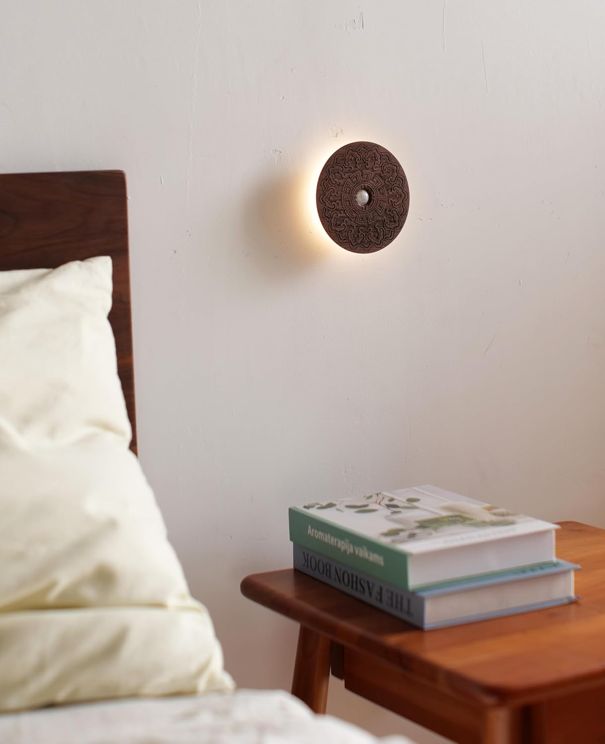 Motion Sensor Night Light Wood USB Rechargeable Stick-On Step Lights Magnetic Small Wall Lights for Hallway Bedroom Living Room Stair…