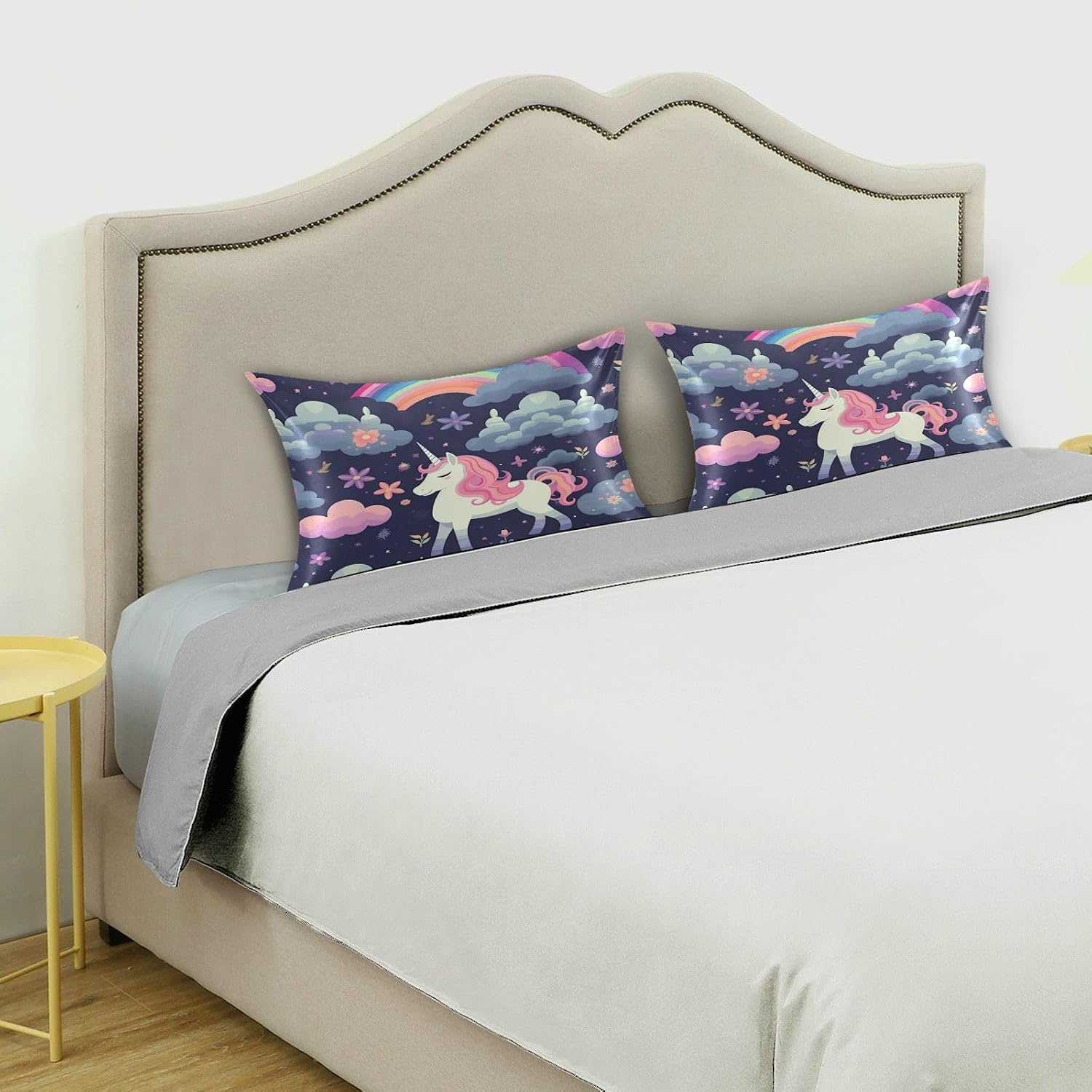 YETTASBIN Unicorns Satin Pillowcase, Soft Breathable Silk Pillow Case with Envelope Closure for Hair and Skin, Standard Size 26 x 20 Inch