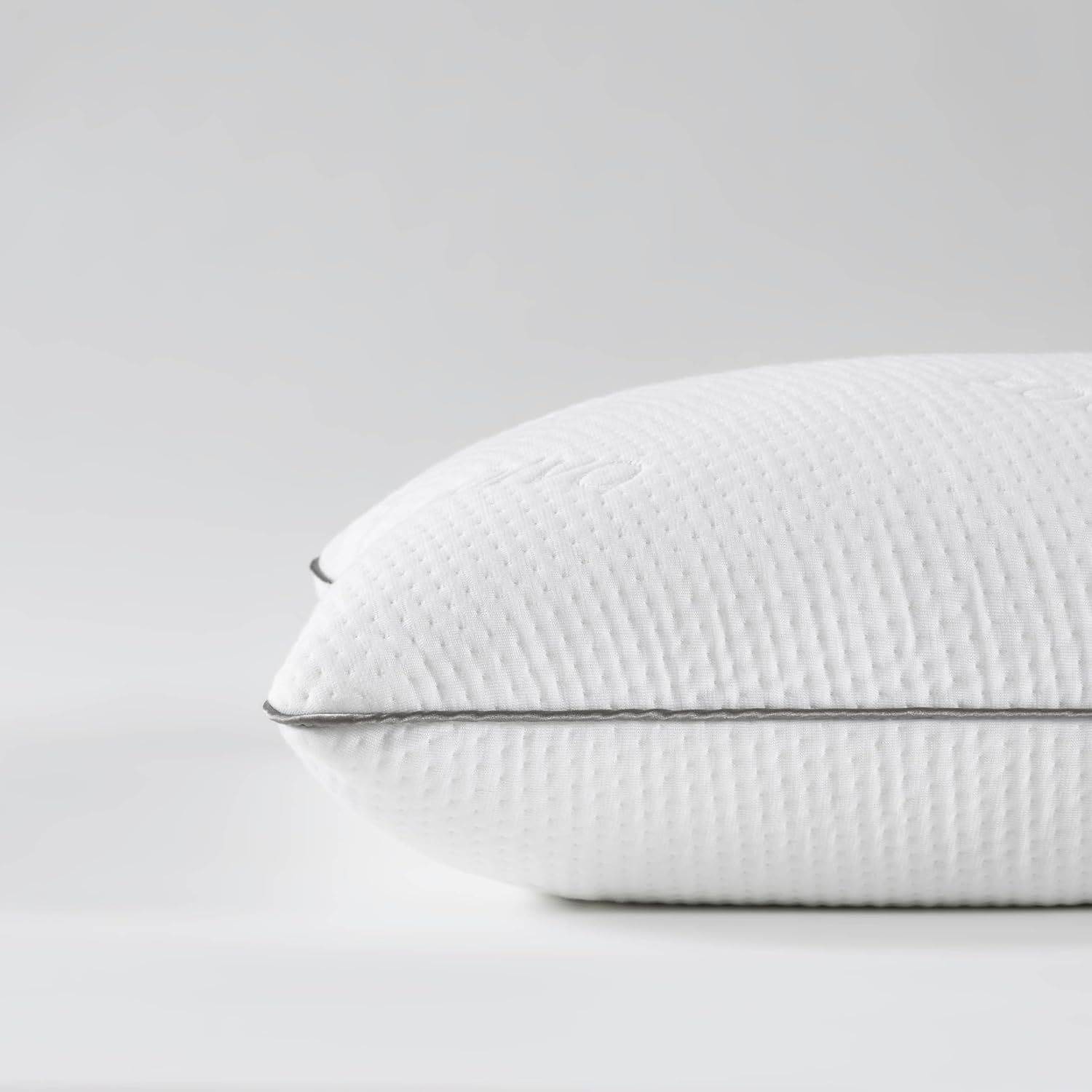 Saatva Cloud Memory Foam Pillow - Gel-Infused Shredded Memory Foam Fill - Standard Loft (4"-5") Contouring Pillow - for Any Sleep…