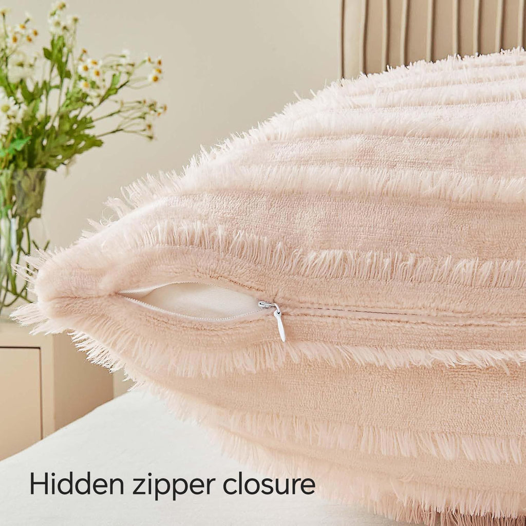 Bedelite Velvet Pillow Covers 18x18 with Zipper, 2 Pack Super Soft Square Pillow Covers for Bedroom, Sofa, Luxury Cozy Fleece Pillowcases f…