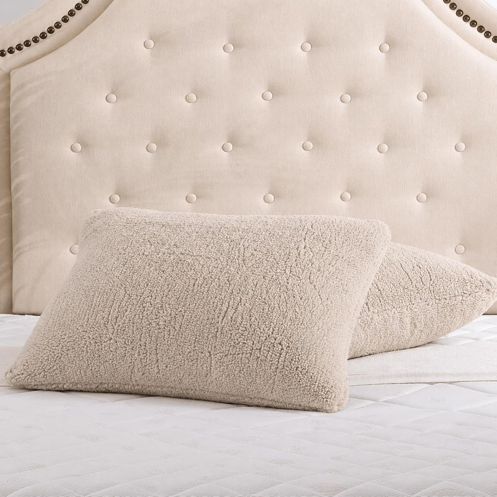 Reafort Sherpa Pillowcases Set of 2, Plush Fleece Standard Pillow Covers 20" x 26" with Zipper Closure, Fluffy Ultra Soft Cozy Pillowcases…