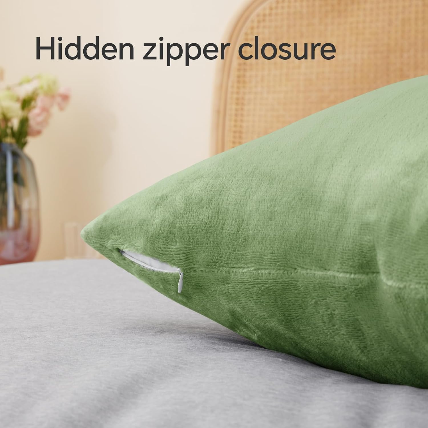 Bedelite Flannel King Size Pillow Cases Set of 2, Super Soft Fleece Pillowcases with Zipper for Bedroom, Sofa, Couch, Luxury Cozy Fuzzy Velv…