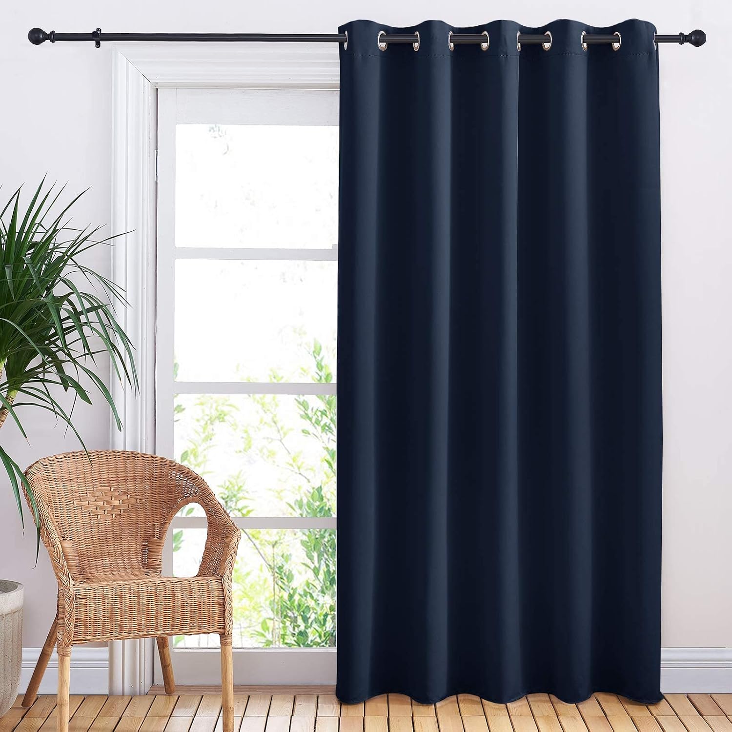 NICETOWN Bedroom Window Blackout Curtain Panel - Thermal Insulated Blackout Drape/Drapery for Loft, Guestroom (Navy, 1 Panel, 70 x 84 inch)