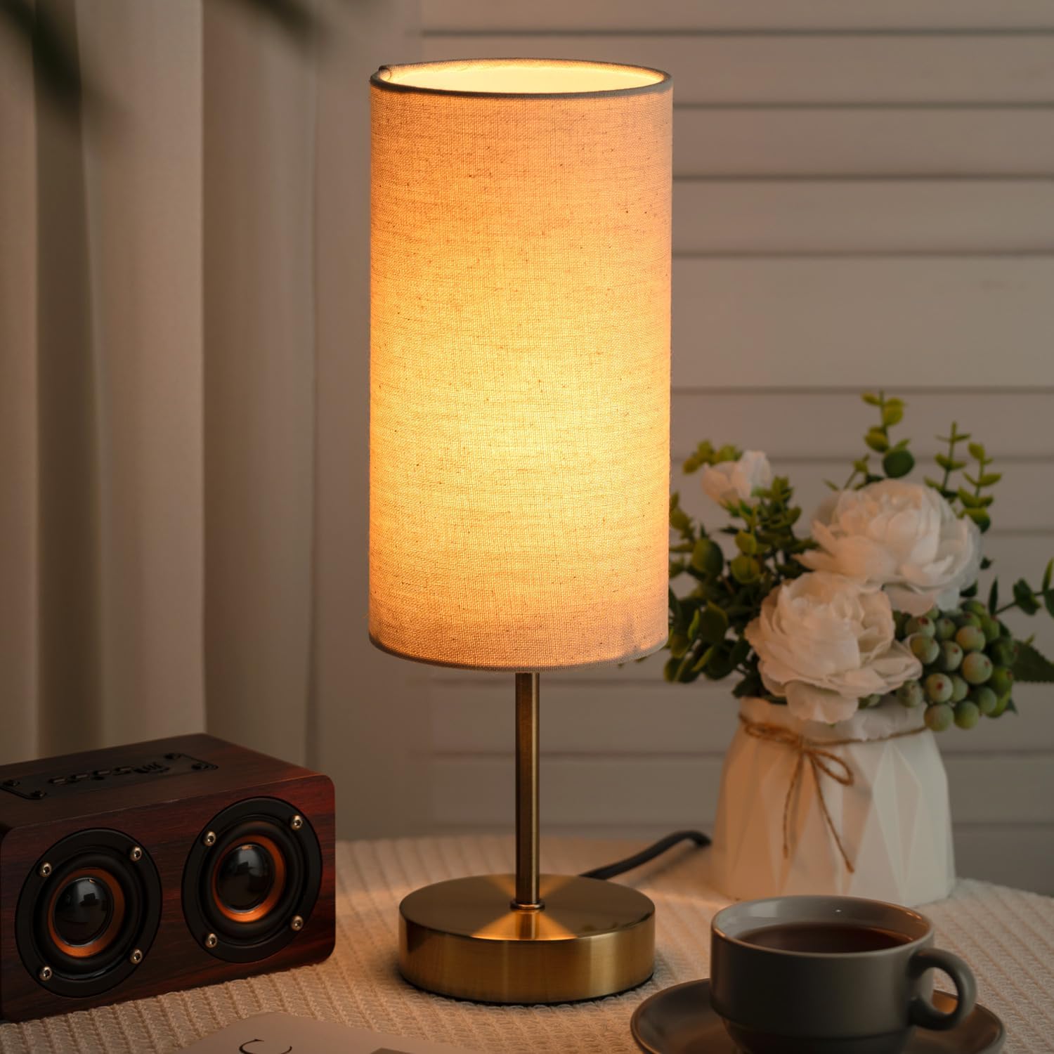 Small Side Table Lamp for Bedroom Night Stands, Round Linen Shade and Antique Brass Metal Base, Retro Minimalist Bedside Lamps for…