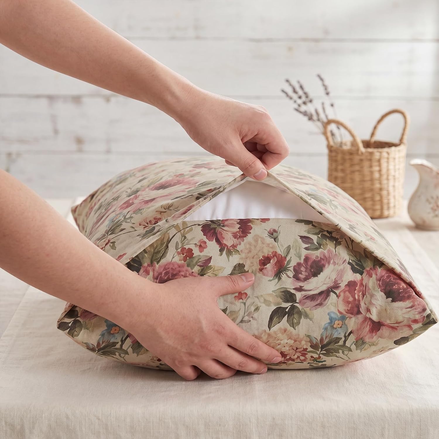 Bedorm Queen Size Pillow Covers Set of 2 Cotton Pillow Case Dark Pink Rose Flower Botanical Print Floral Pillowcases with Pocket Closure De…