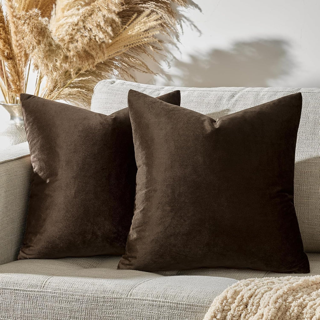 GIGIZAZAFocusingonhomedecoration GIGIZAZA Brown Velvet Pillow Covers 18x18, Square Solid Throw Pillow Covers Decorative Modern Pillows Small…