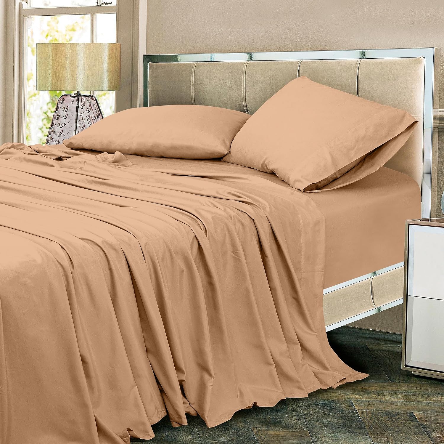 Royalelinens ROYALE LINENS 300 Thread Count 100% Long Staple Combed Cotton Sheet Set - 4 Piece King Bed Sheets - 1 Fitted, 1 Flat & 2 Pillo…