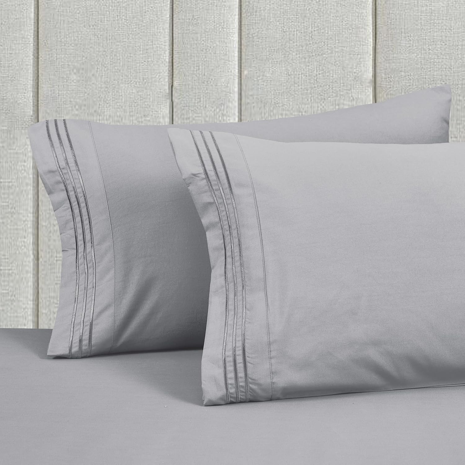 MocassiLuxuryBedding Mocassi Luxury 4-Piece Sheet Set, Ultra Soft 1800 Hotel Quality Microfiber Sheet Set, Fits Mattresses Up to 18 to 24 I…