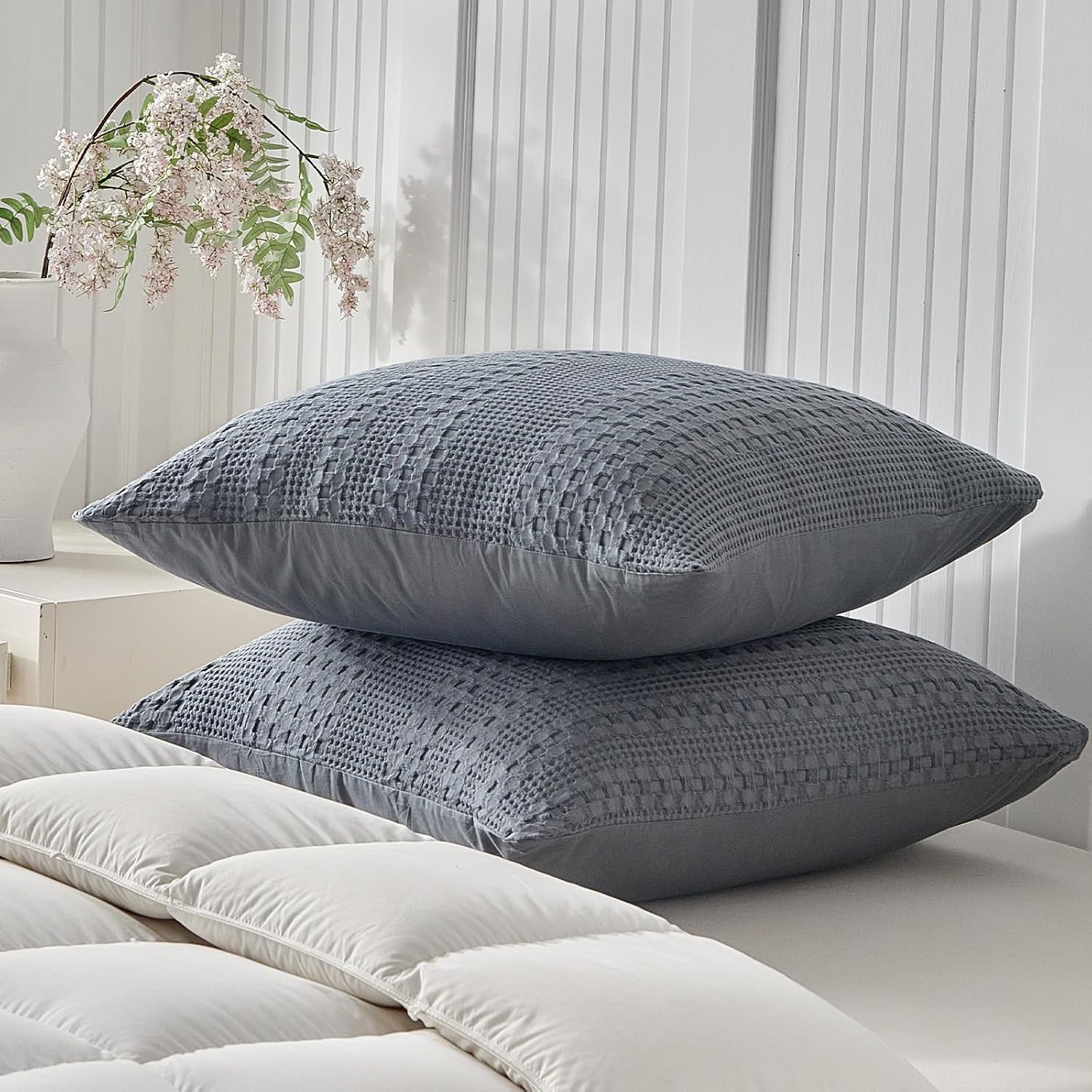 Warmdern 100% Cotton Waffle Weave Throw Pillow Sham, 2 Pack Standard Square Sham 20" x 20" Bed Pillow Covers, Ultra Soft Bed Pillow Shams C…
