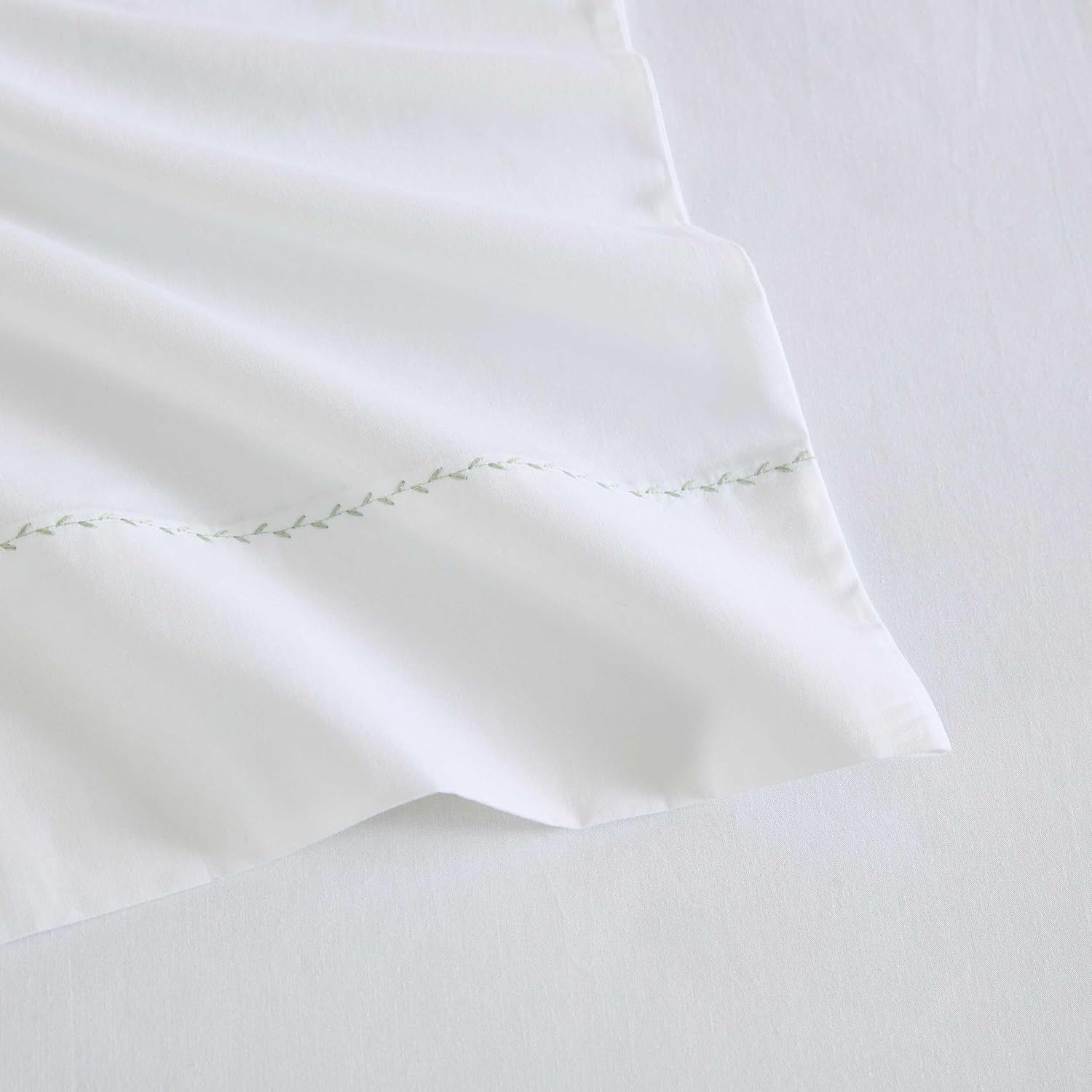 MarthaStewart Martha Stewart - Full Size Sheets Set, Crisp & Tailored Cooling Sheets with a Smooth Cotton Percale Lightweight Feel - Bed Sh…