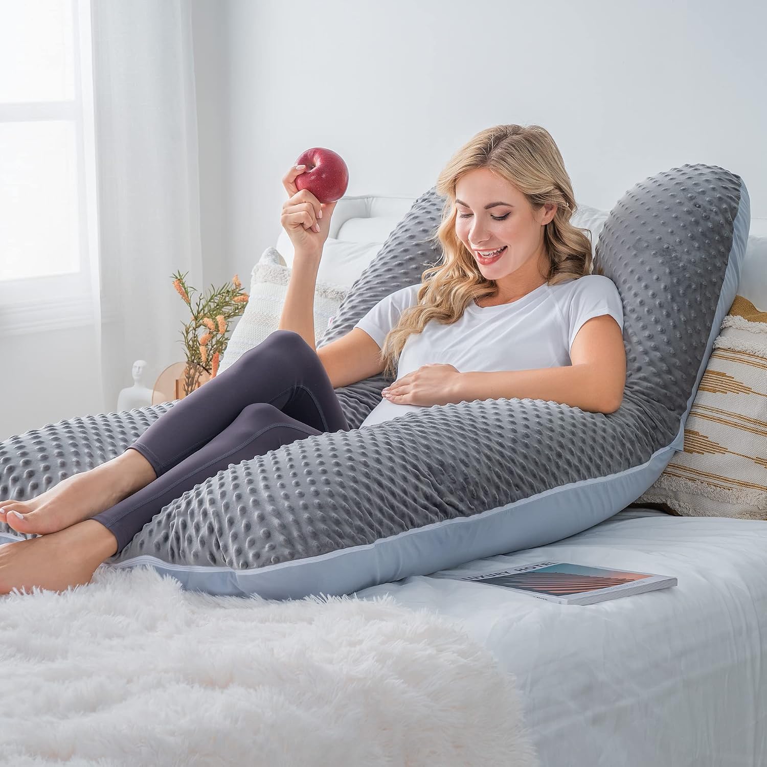 Meiz Pregnancy Pillows, Pregnancy Body Pillow, Pregnancy Pillows for Sleeping, Maternity Pillow for Pregnant Women with Cooling Jersey & Ve…