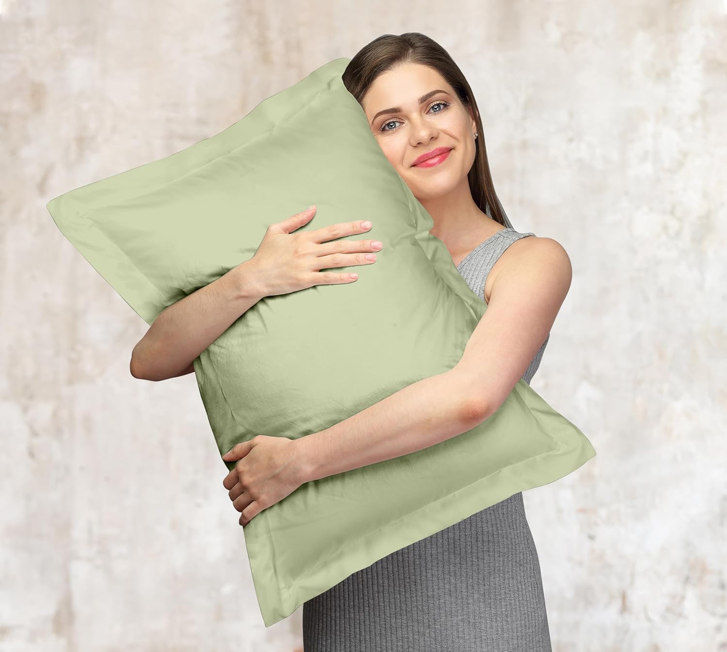 Royalelinens Royale Linens Pillow Shams 2 Pack Queen Size 20x30 Inch- Brushed 1800 Microfiber - Bed Pillow Shams, Wrinkle Resistant Super S…