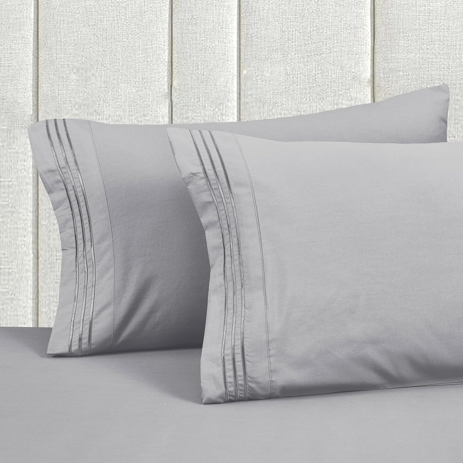 MocassiLuxuryBedding Mocassi Cal King Size 4-Piece Bed Sheet Set - 1800 Hotel Quality Microfiber 18-24 Inches Extra Deep Pocket Fitted Shee…