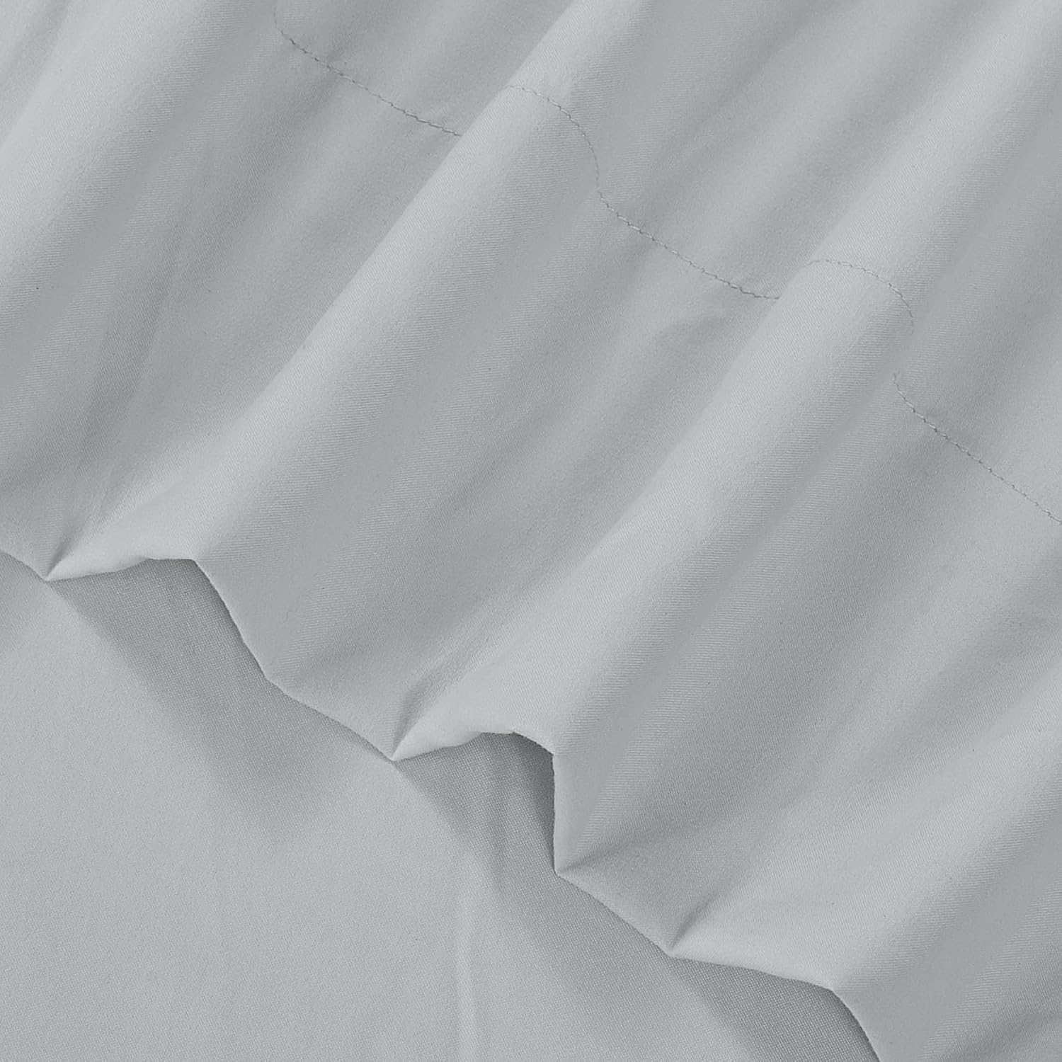 Royalelinens ROYALE LINENS 1500 Thread Count Poly/Cotton Cooling Sateen Sheet Set - 6 Piece California King Bed Sheets - 1 Fitted, 1 Flat,…