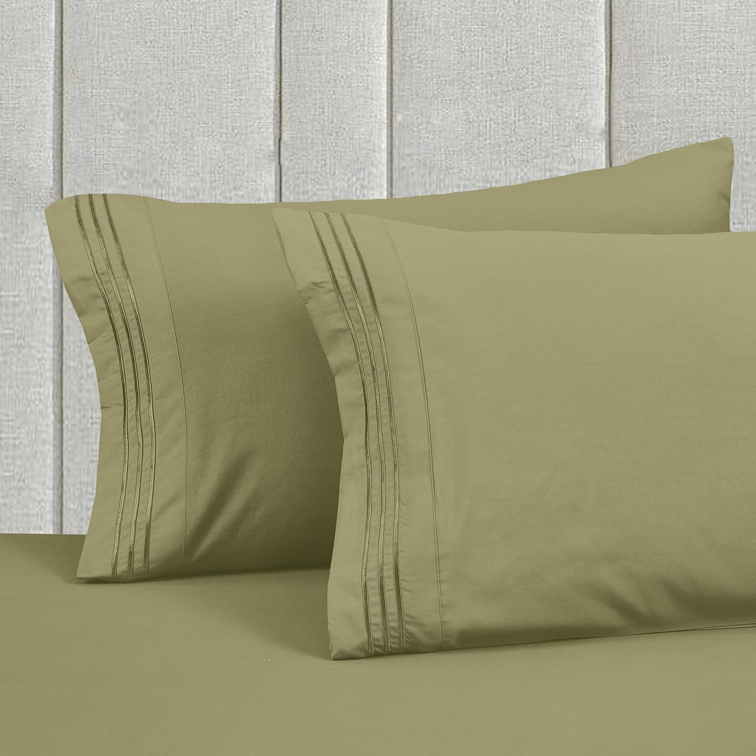 MocassiLuxuryBedding Mocassi King Size 4-Piece Bed Sheet Set - 1800 Hotel Quality Microfiber 18-24 Inches Extra Deep Pocket Fitted Sheet- L…