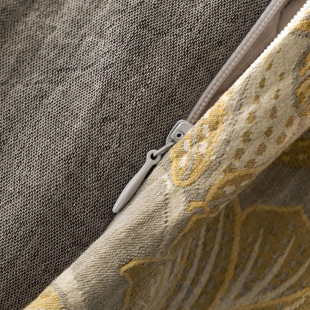mixinni Duvet Cover Queen, Cotton Double-Layer Yarn Golden Floral Jacquard Reversible Grey Comforter Cover with Edge Design, Farmhouse Bedd…