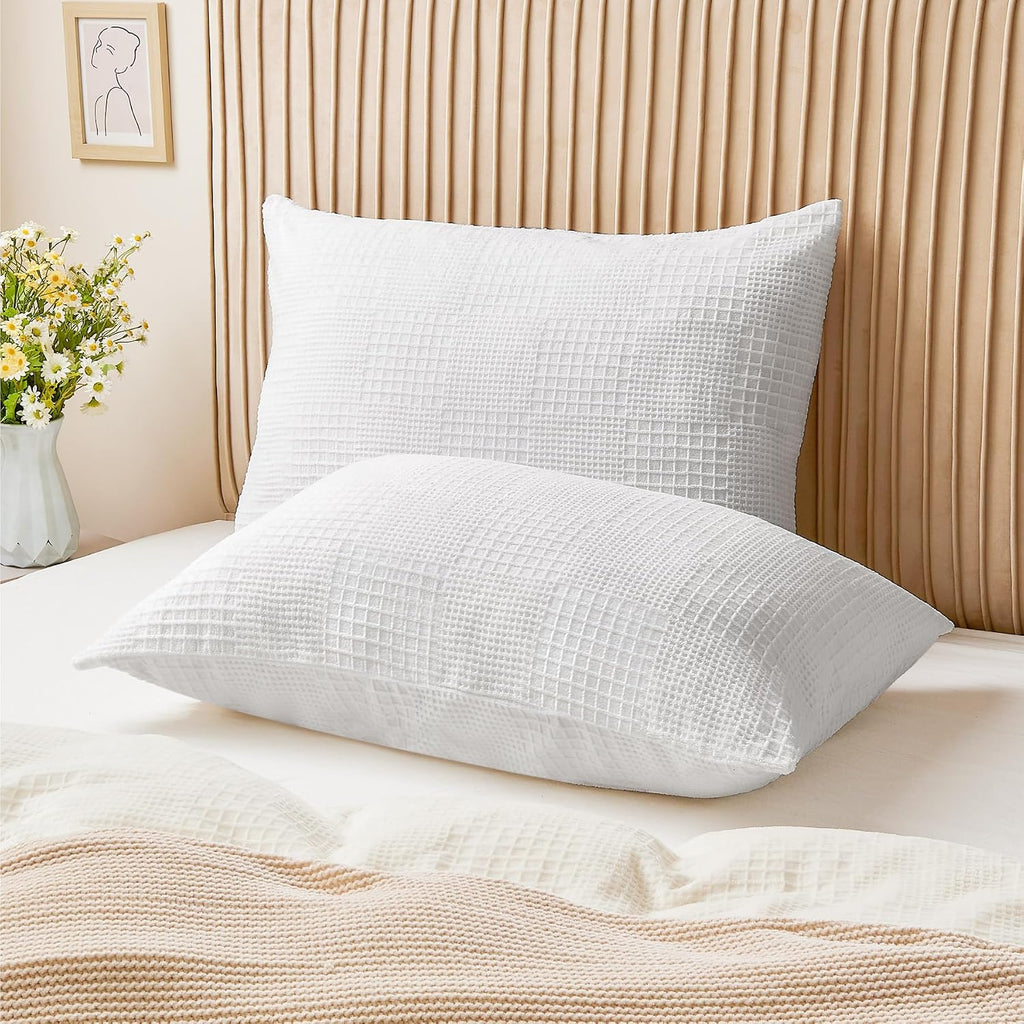 Bedelite Flannel King Size Pillow Cases Set of 2, Decorative Waffle Weave Fleece Pillowcasess with Zipper for Bedroom, Sofa, Luxury Cozy Pi…