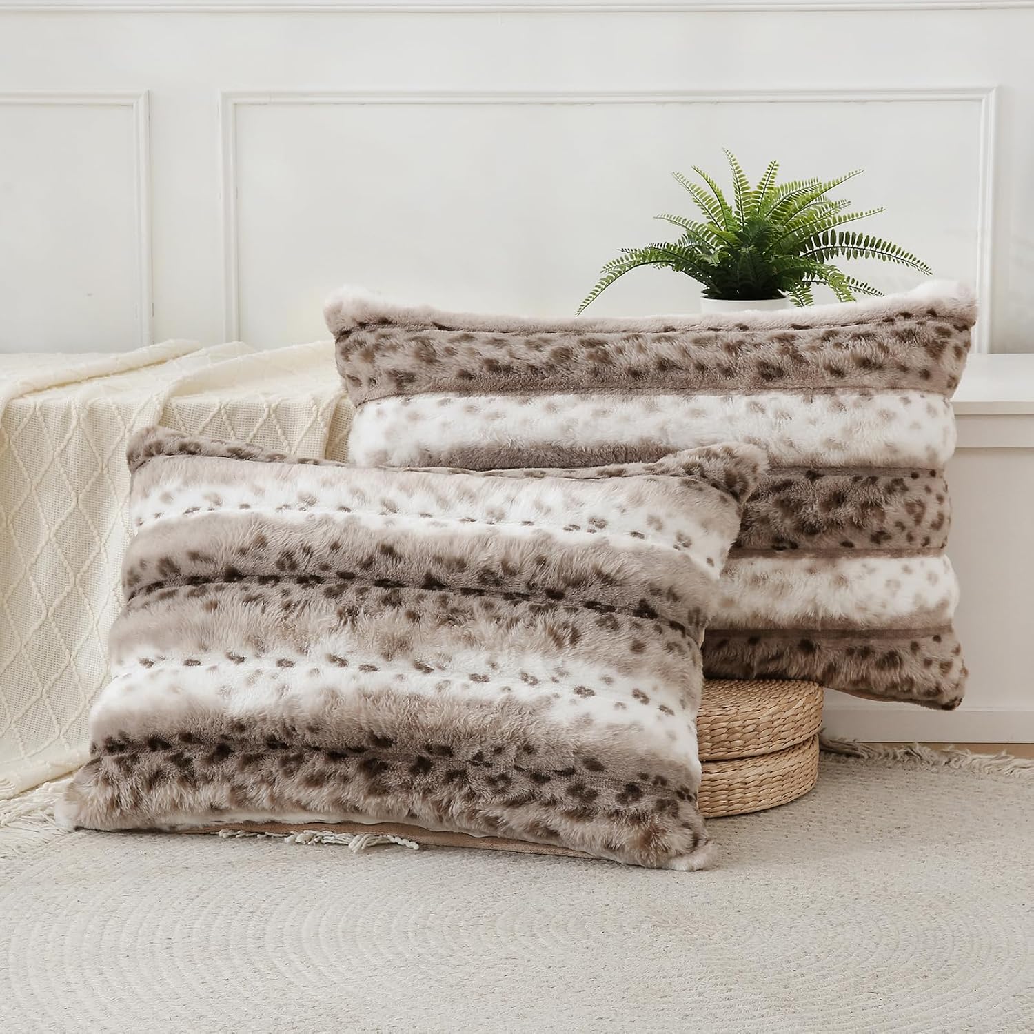 Chumerry Fuzzy Faux Fur Pillow Case Plush Shaggy Pillow Cover Plaid Check Texture Extra Soft Fluffy Faux Rabbit Fur Fabric Brown Decorative…