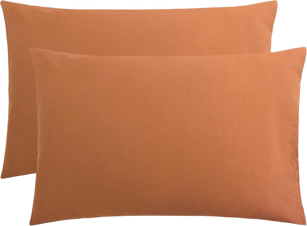 FLXXIE Pillow Cases Queen, Soft Microfiber Pillow Covers with Envelope Closure, Wrinkle Resistant Pillowcases, 2 Piece Set, 20x30, Tan