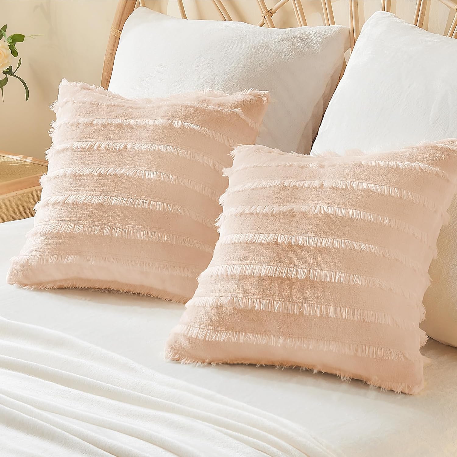 Bedelite Velvet Pillow Covers 18x18 with Zipper, 2 Pack Super Soft Square Pillow Covers for Bedroom, Sofa, Luxury Cozy Fleece Pillowcases f…