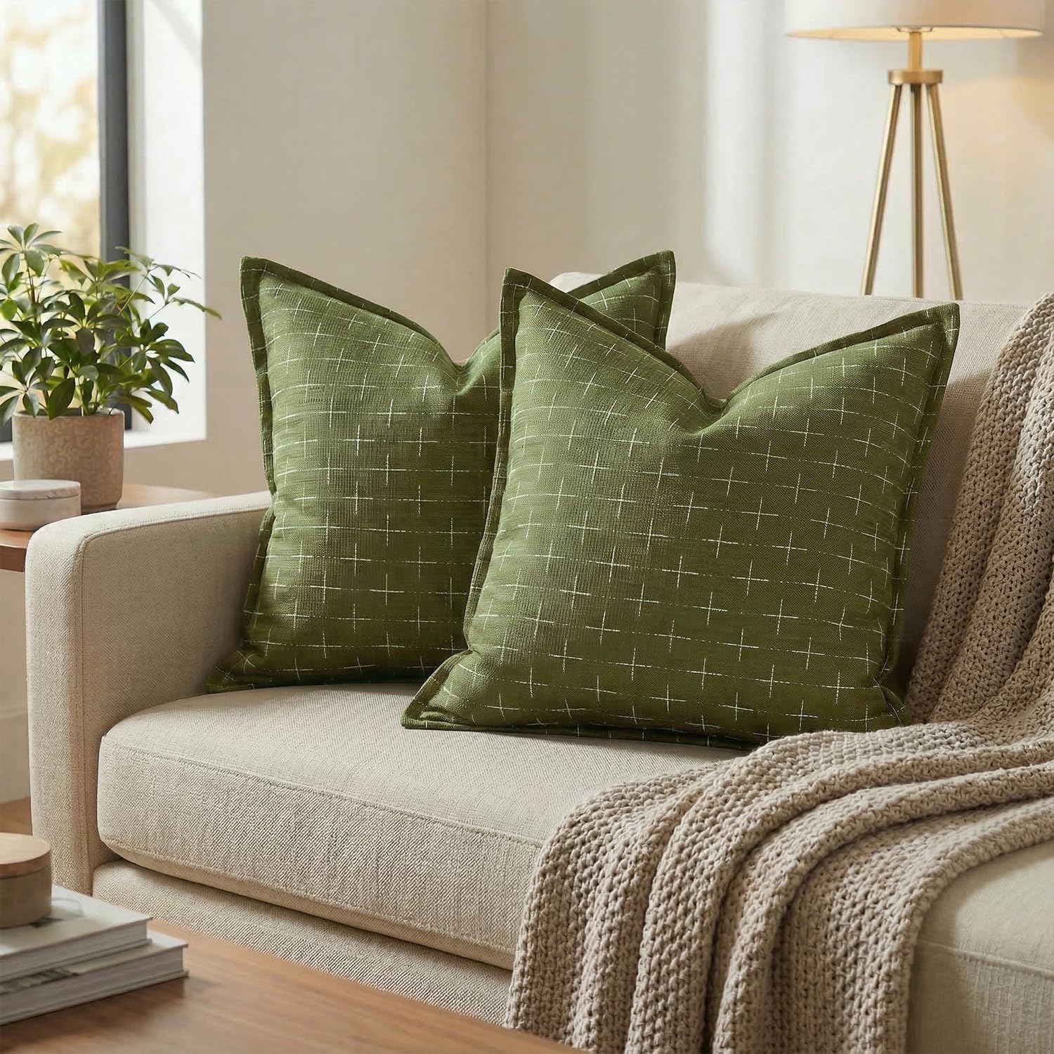 AVOINcolorlife AVOIN colorlife Pack of 2 Decorative Throw Pillow Covers 20x20 Inch, Flange Edges Woven Textured Cushion Case Home Decor for…