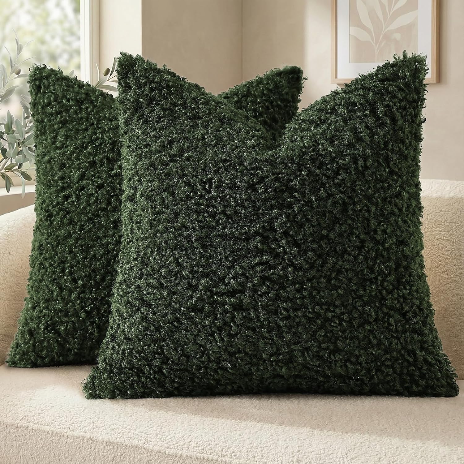 decorUhome Pack of 2 Throw Pillow Covers 18x18 Inch, Faux Fur Decorative Sherpa Pillow Covers Fuzzy Accent Soft Sheepskin Fleece Pillow Cas…