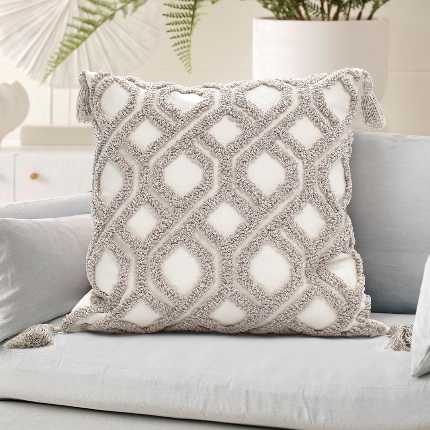 Loopuinhom Boho Pillow Covers 18X18 Inch Boho Tufted Throw Pillow Covers Decorative Tassels Cushion Cover Farmhouse Pillow Case for Couch S…