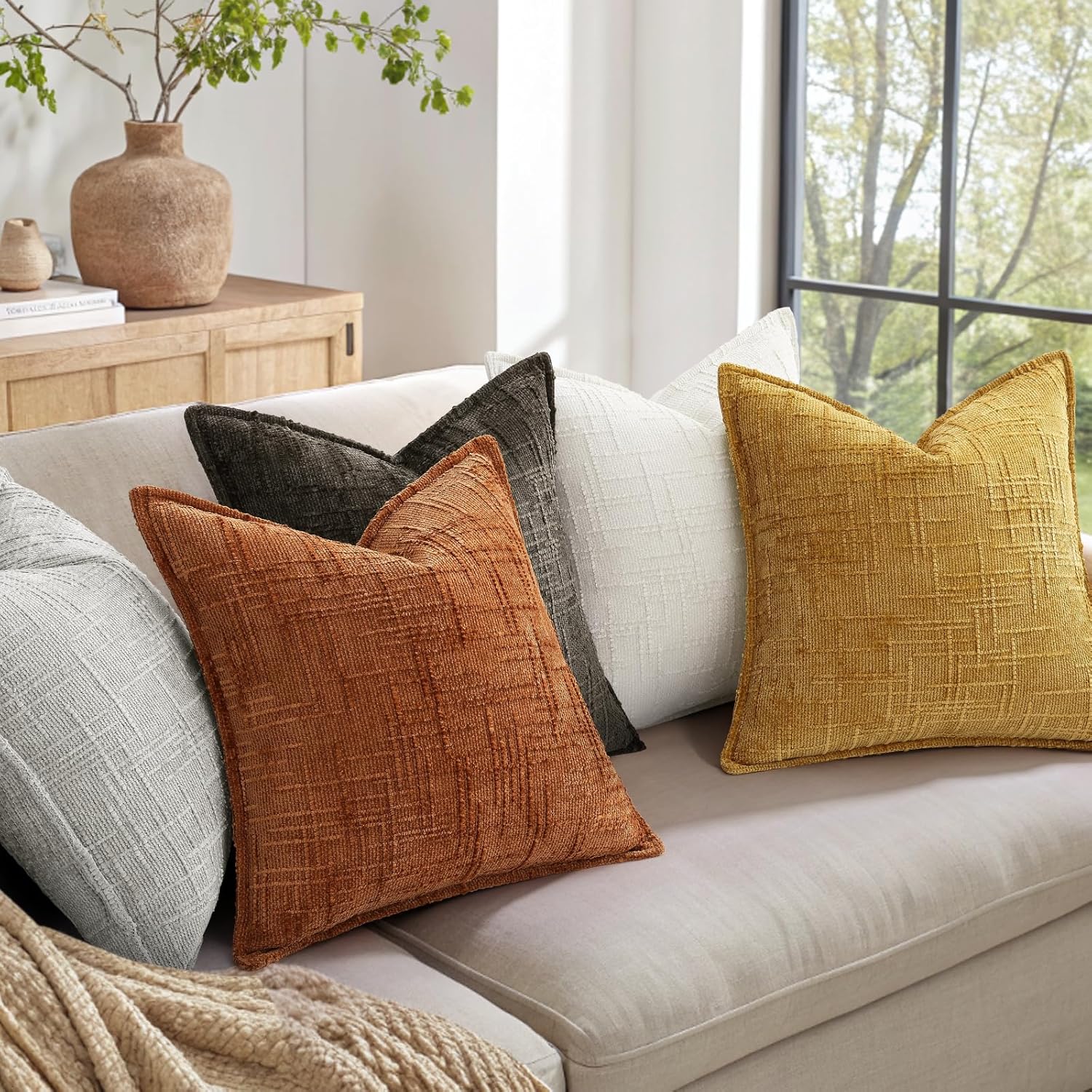 decorUhome Chenille Throw Pillow Covers 18x18 Set of 2, Soft Textured Slubby Modern Decorative Pillow Covers with Elegant Design for Couch,…