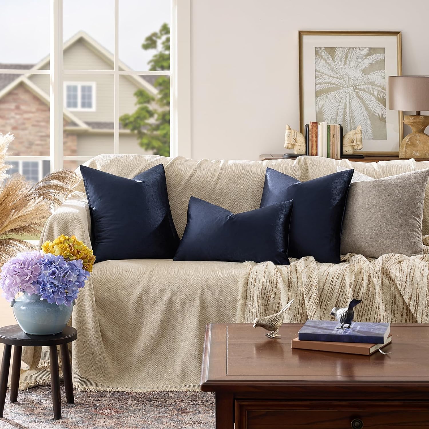 GIGIZAZAFocusingonhomedecoration GIGIZAZA Navy Blue Velvet Pillow Covers 22x22, Square Solid Throw Pillow Covers Decorative Modern Pillows B…