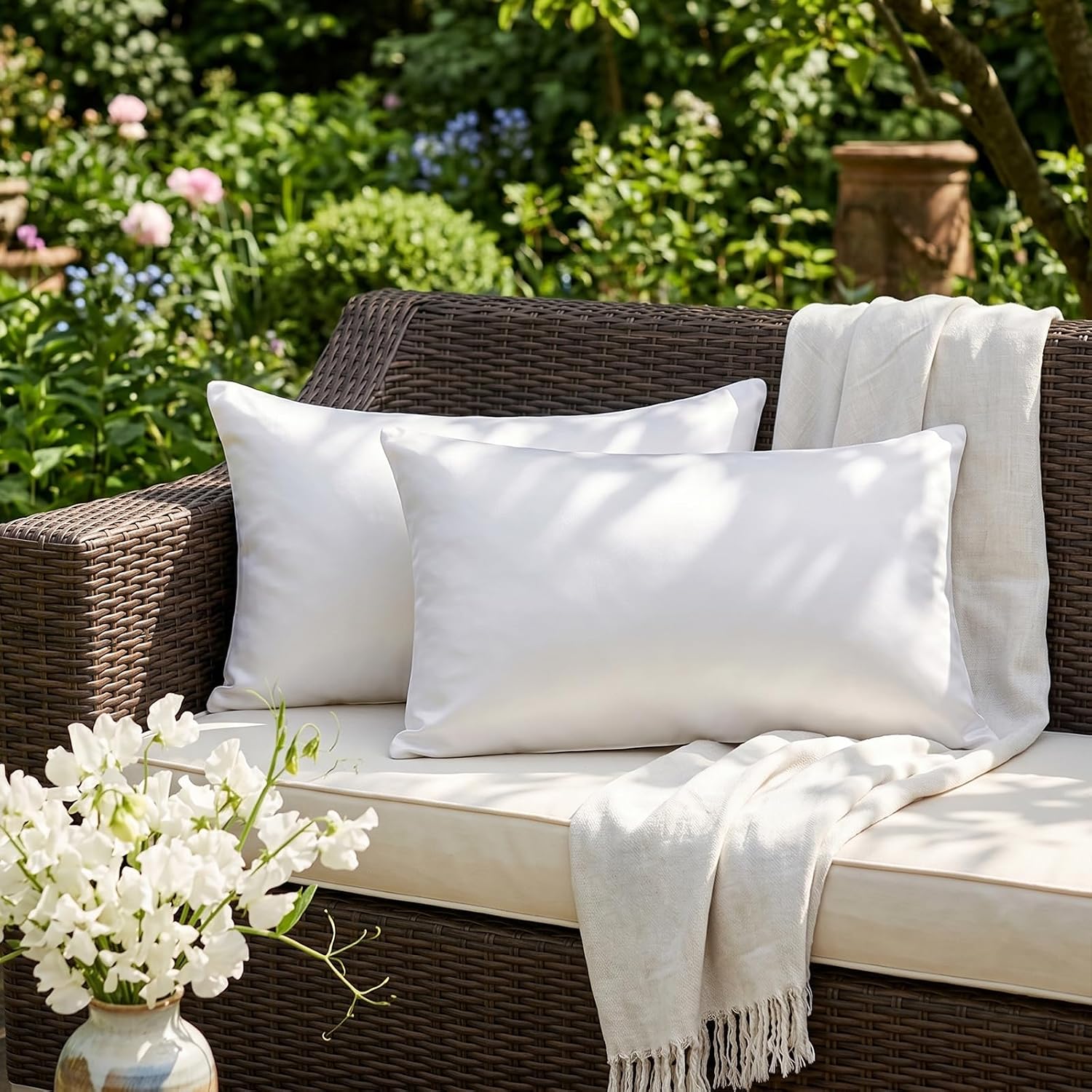 Faylapa 4 Pack Silky Satin Throw Pillow Cases Heavy Silk Satin Decorative Pillow Covers Solid Dyed Soft Pillow Cover Home Decor(White…
