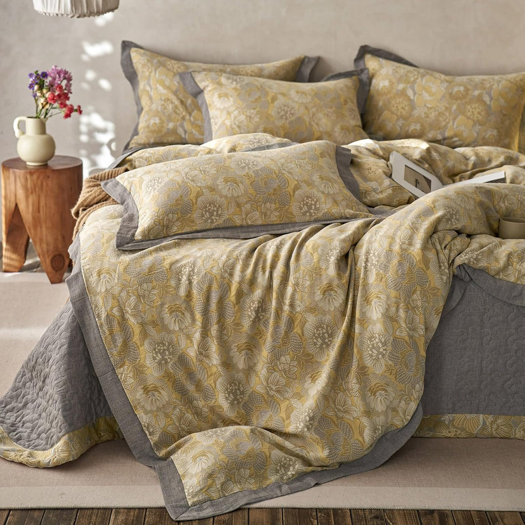 mixinni Duvet Cover King, Cotton Double-Layer Yarn Golden Floral Jacquard Reversible Grey Comforter Cover with Edge Design, Farmhouse Beddi…
