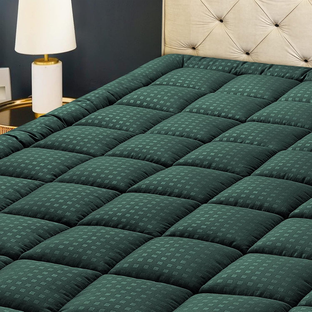 HYLEORY California King Mattress Pad Quilted Fitted Mattress Protector Cooling Pillow Top Mattress Cover Breathable Fluffy Soft Mattress…