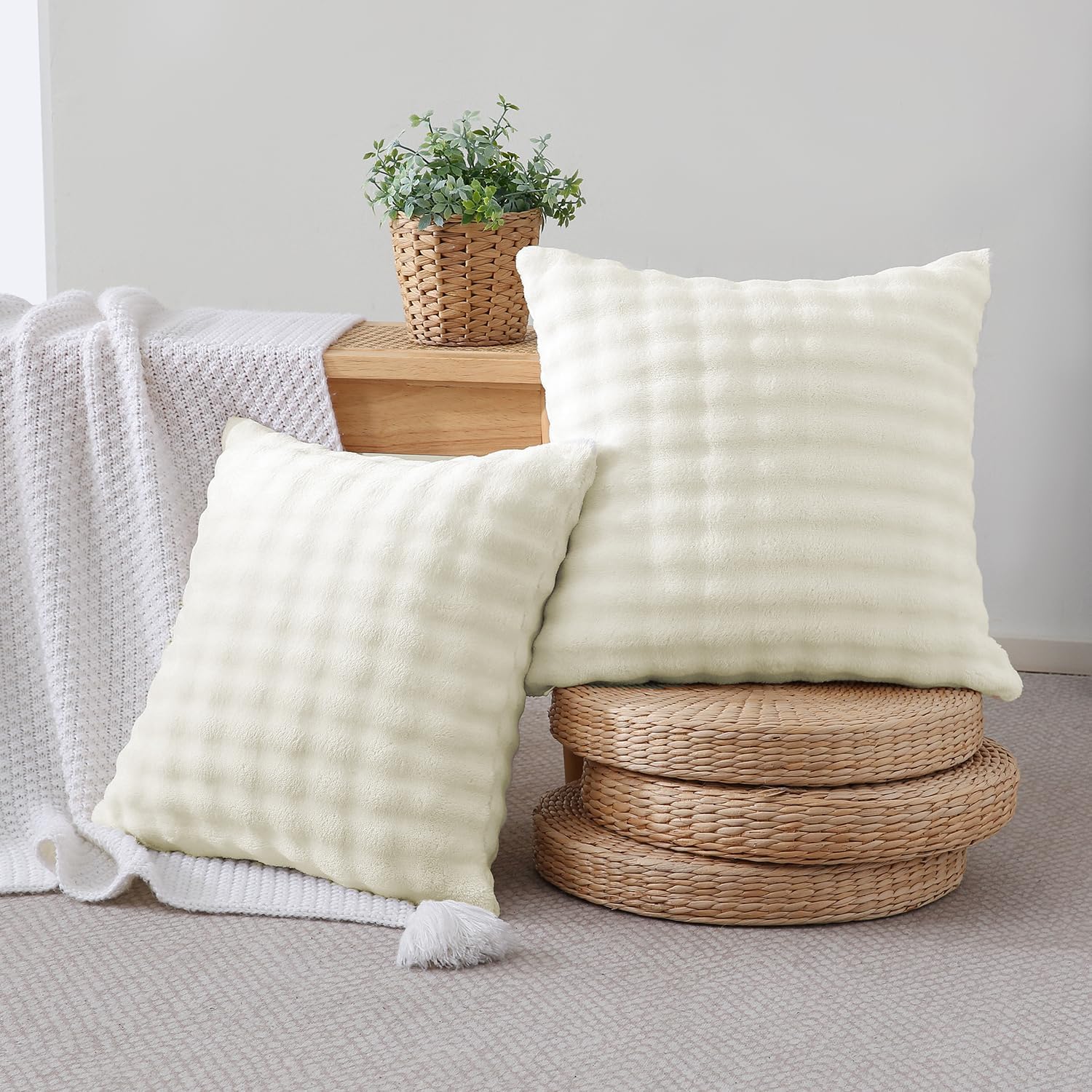 Sochow Decorative Throw Pillow Covers 18x18 Inches Set of 2, Soft Bubble Fleece Pillowcase Square Cushion Covers for Sofa Couch Bed, Cream…