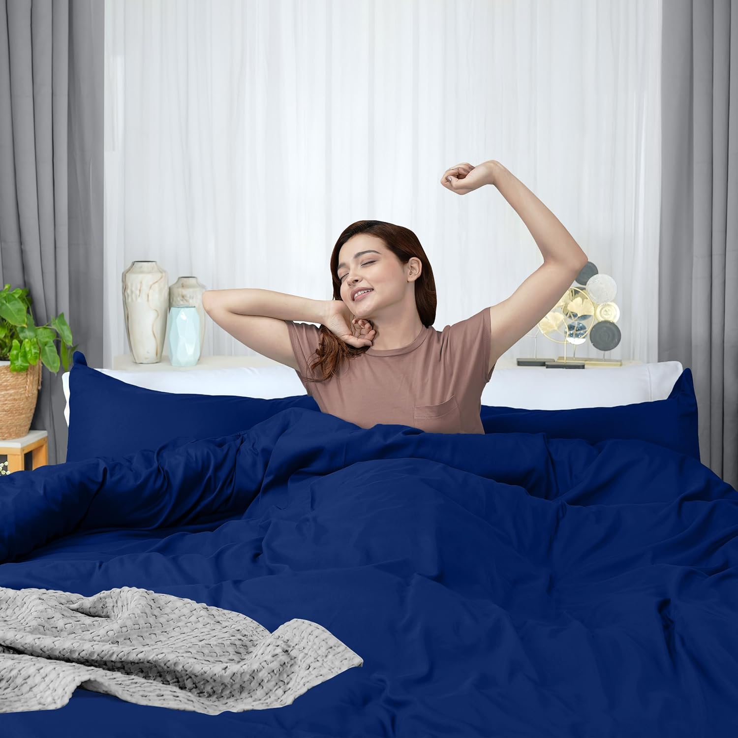 Utopia Bedding Duvet Cover Queen Size - 3 Piece with Zipper Closure - 1 Comforter Cover 90X90 Inches & 2 Pillow Shams 20X26 Inches (Royal…