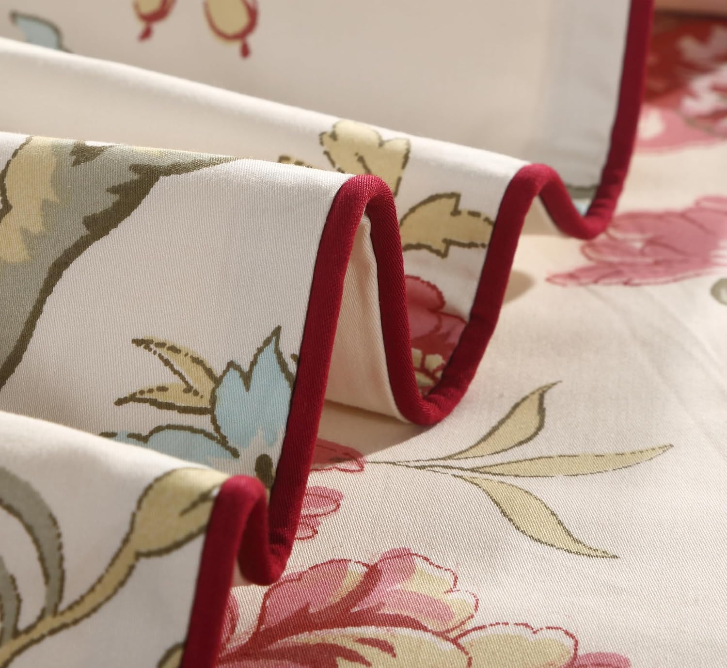 Winlife 100% Cotton Pillowcases Floral Printed Pillow Cases Set of 2 Red Flowers and Green Branches Leaf Pattern Pillow Cover King 20x36''…