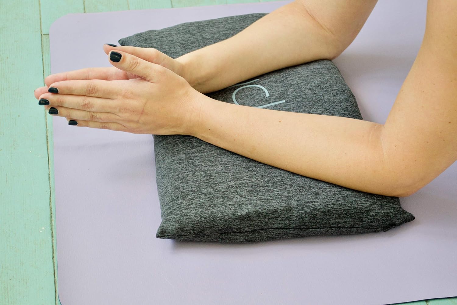 Spry Recovery Pillow Supportive Contouring Pillow with Adaptive Flo-Form Technology Great for Neck and Back Pain (Charcoal)