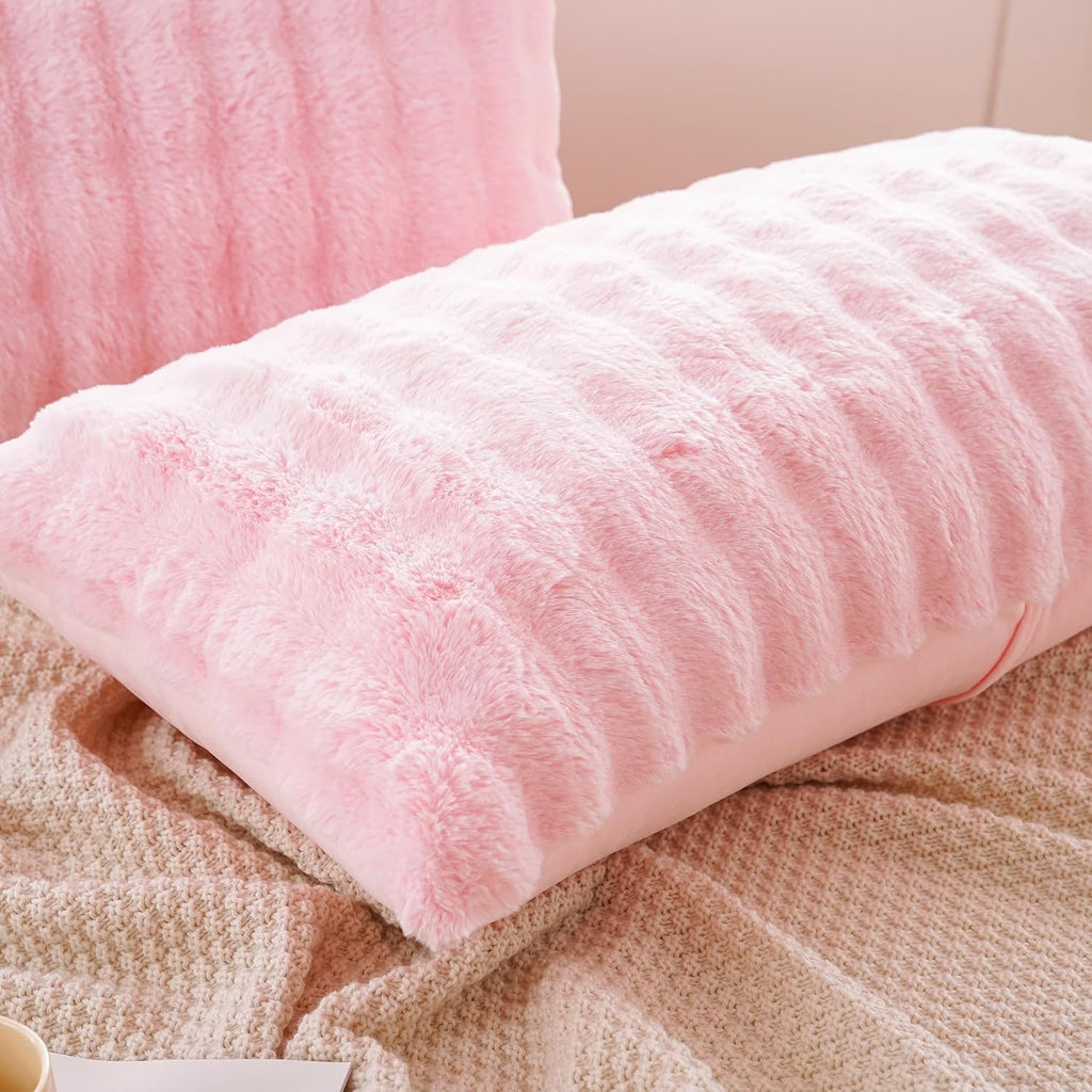 Uhamho Set of 2 Faux Fur Pillowcases, Luxury Bubble Waffle Carved Plush Standard Size Pillow Shams Soft and Furry, Zipper Closure (Pink, 20…