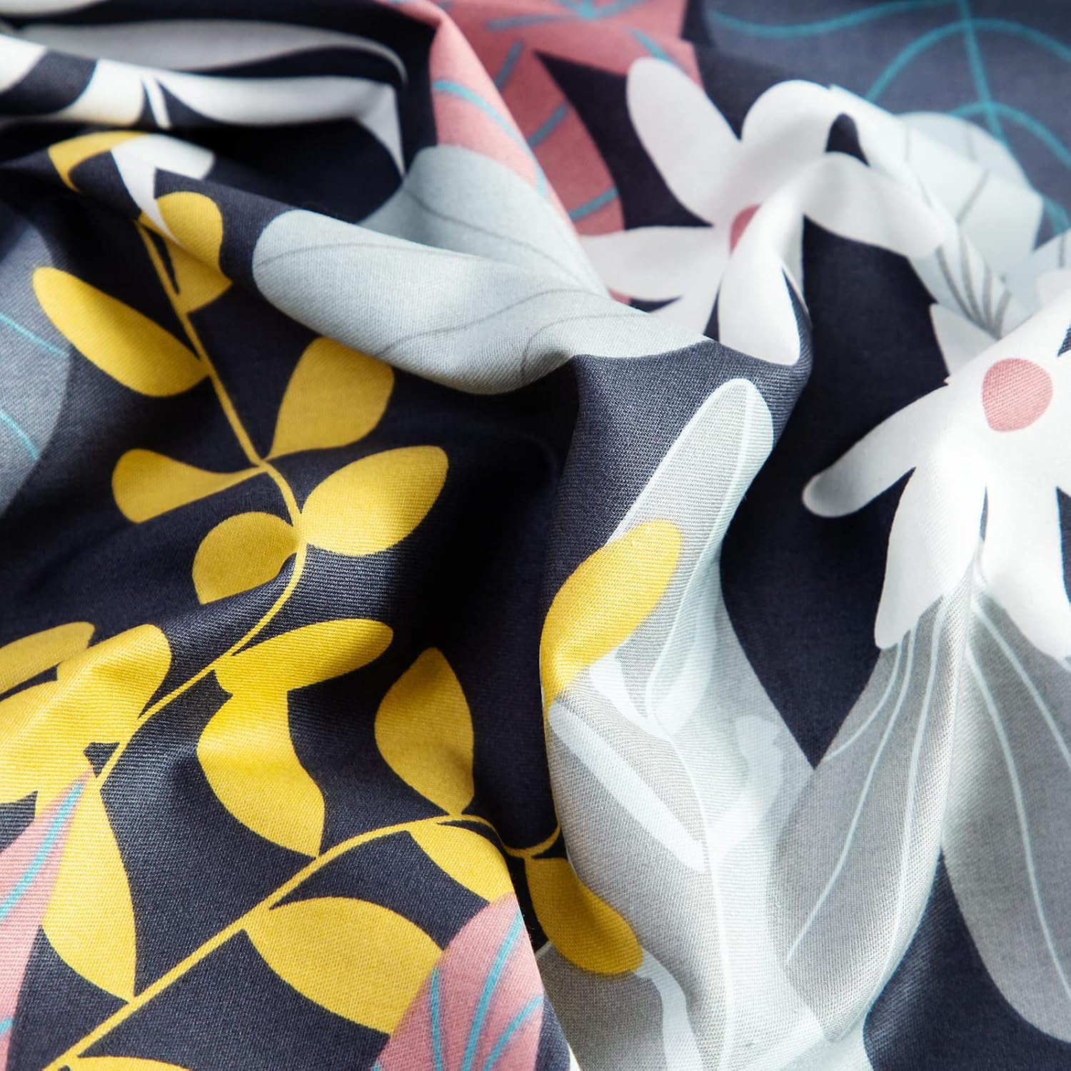 YuHeGuoJi Black Botanical Pillow Cases Set of 2 King 100% Cotton Colorful Leaves Pillow Covers Decorative Cute White Floral Pillow…