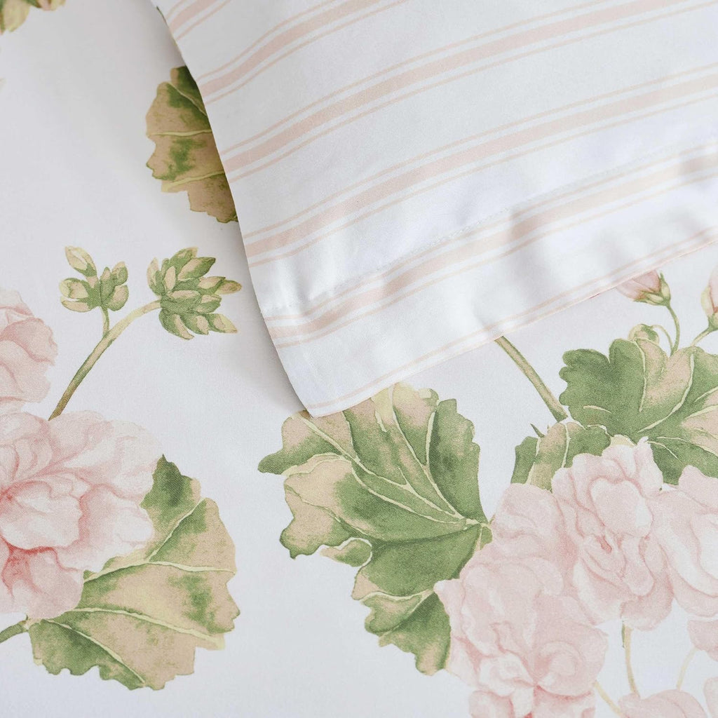 MarthaStewart Martha Stewart - Queen Duvet Cover Set, 100% Smooth & Silky Sateen Cotton Bedding, 3 Piece Floral Bedding with Matching Pillo…