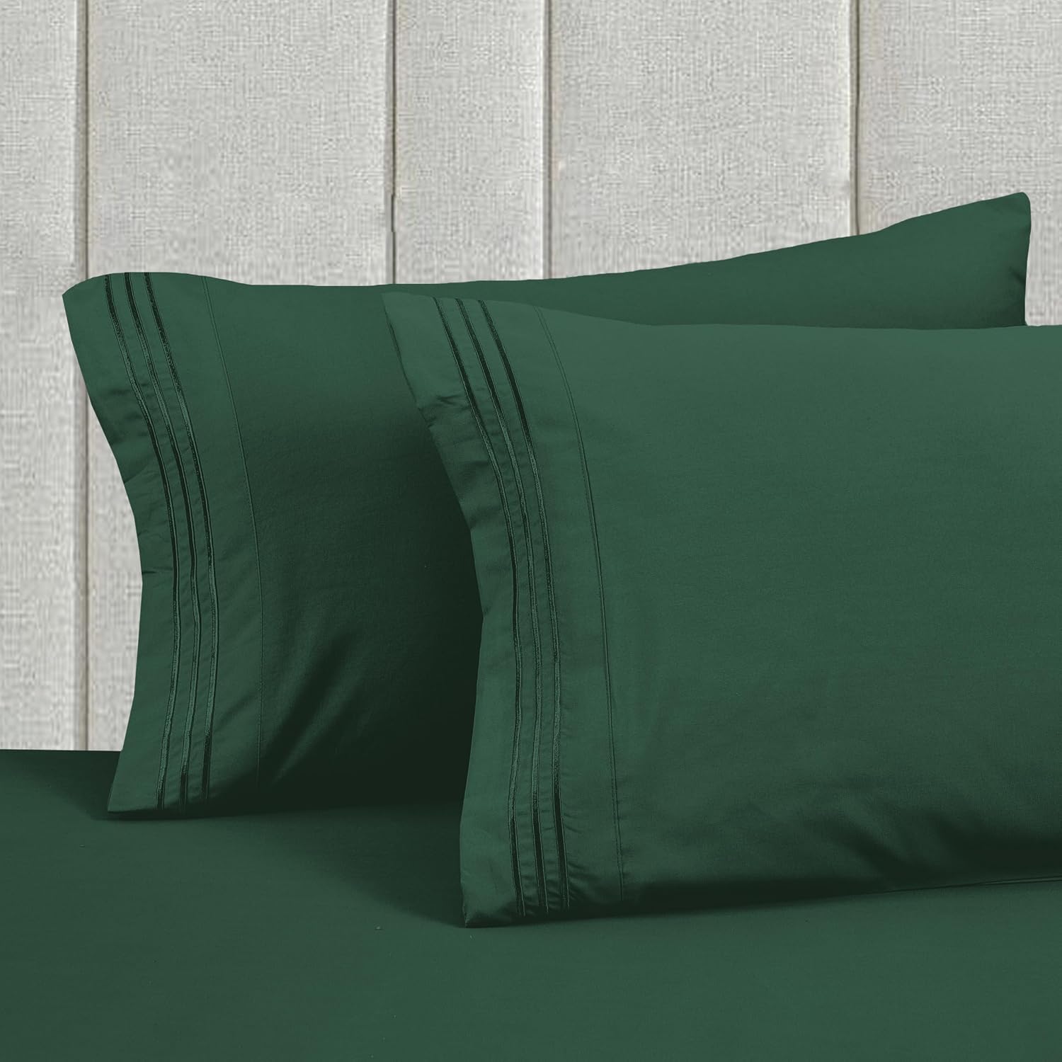MocassiLuxuryBedding Mocassi Luxury 6-Piece Sheet Set, Ultra Soft 1800 Hotel Quality Microfiber Sheet Set, Fits Mattresses Up to 18 to 24 I…