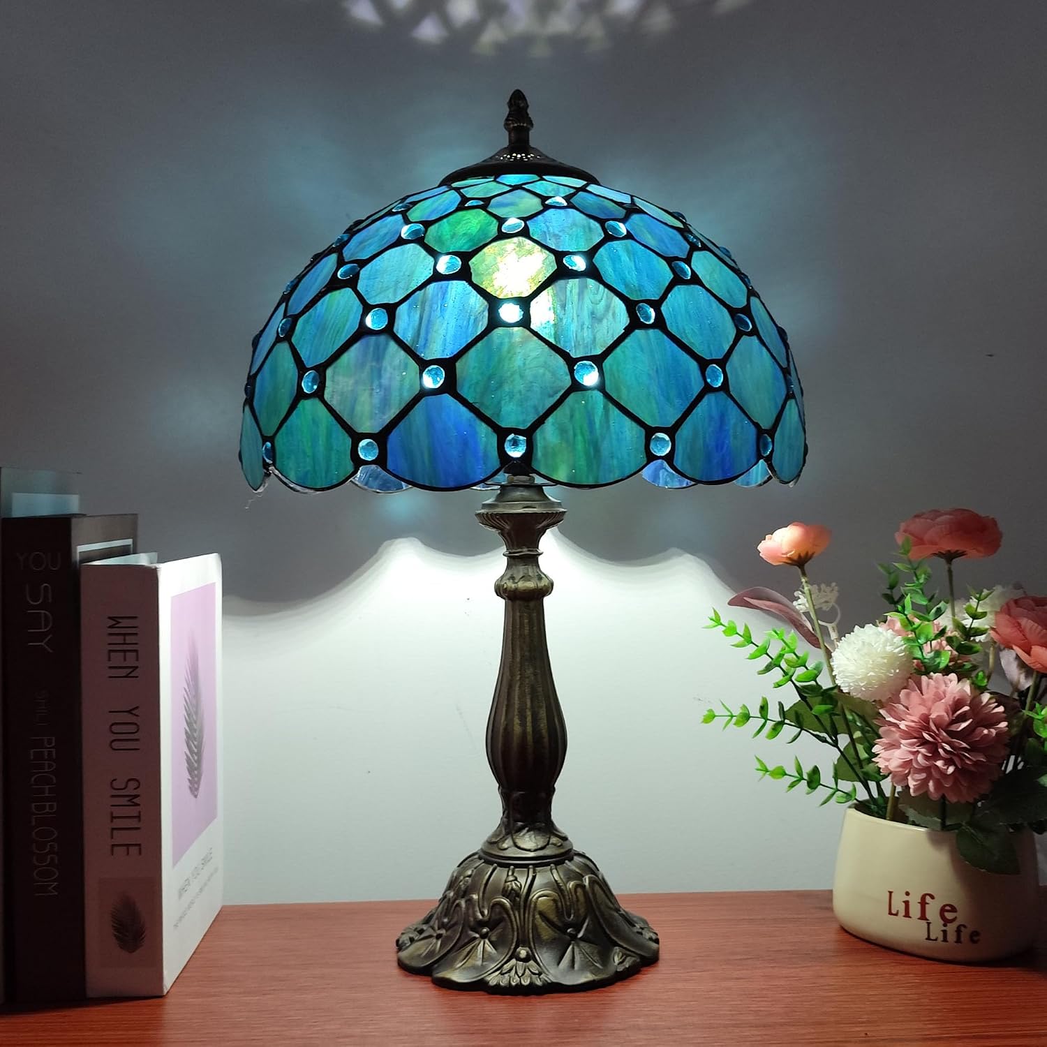 Tiffany Table Lamp Stained Glass Antique Bedside Nightstand Lamp Blue Pearl Style Small Antique Desk Light for Bedroom Living Room Home…