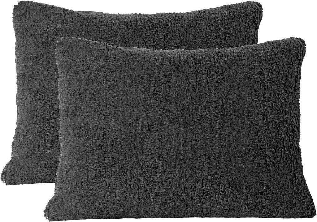 Reafort Ultra Soft Sherpa Pillowcases Set of 2 – Fluffy Cozy Fleece Standard 20" x 26", Warm Plush Covers with Smooth Zipper, Machine Washa…