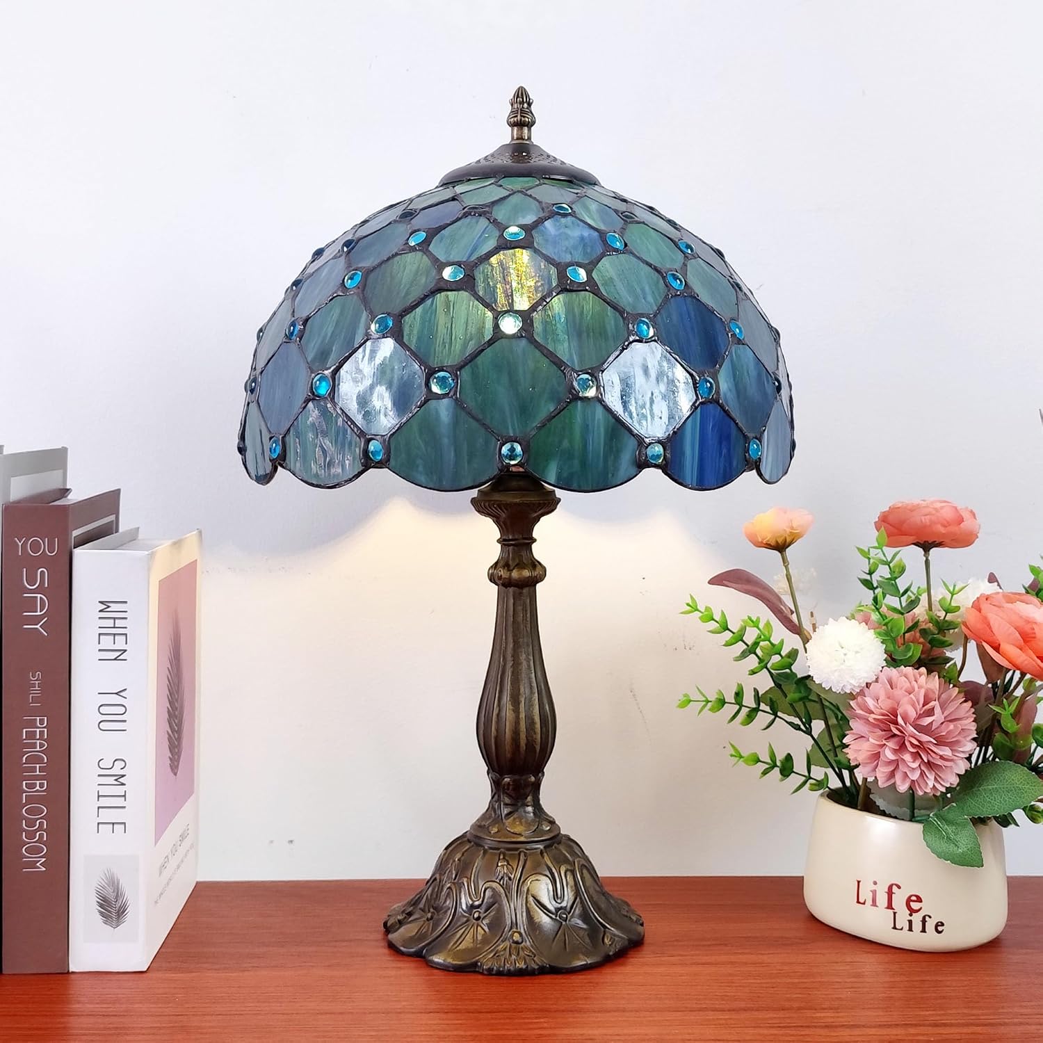 Tiffany Table Lamp Stained Glass Antique Bedside Nightstand Lamp Blue Pearl Style Small Antique Desk Light for Bedroom Living Room Home…