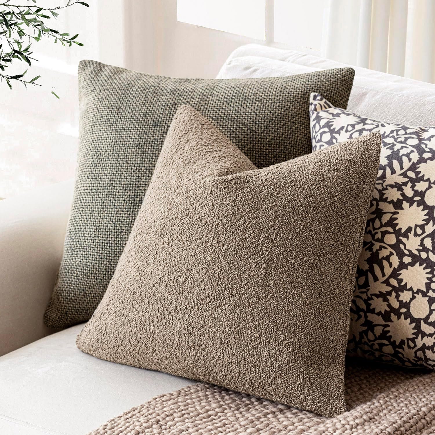 Foindtower Decorative Textured Boucle Throw Pillow Covers Accent Solid Pillow Cases Neutral Soft Cozy Couch Cushion Case for Chair Sofa…