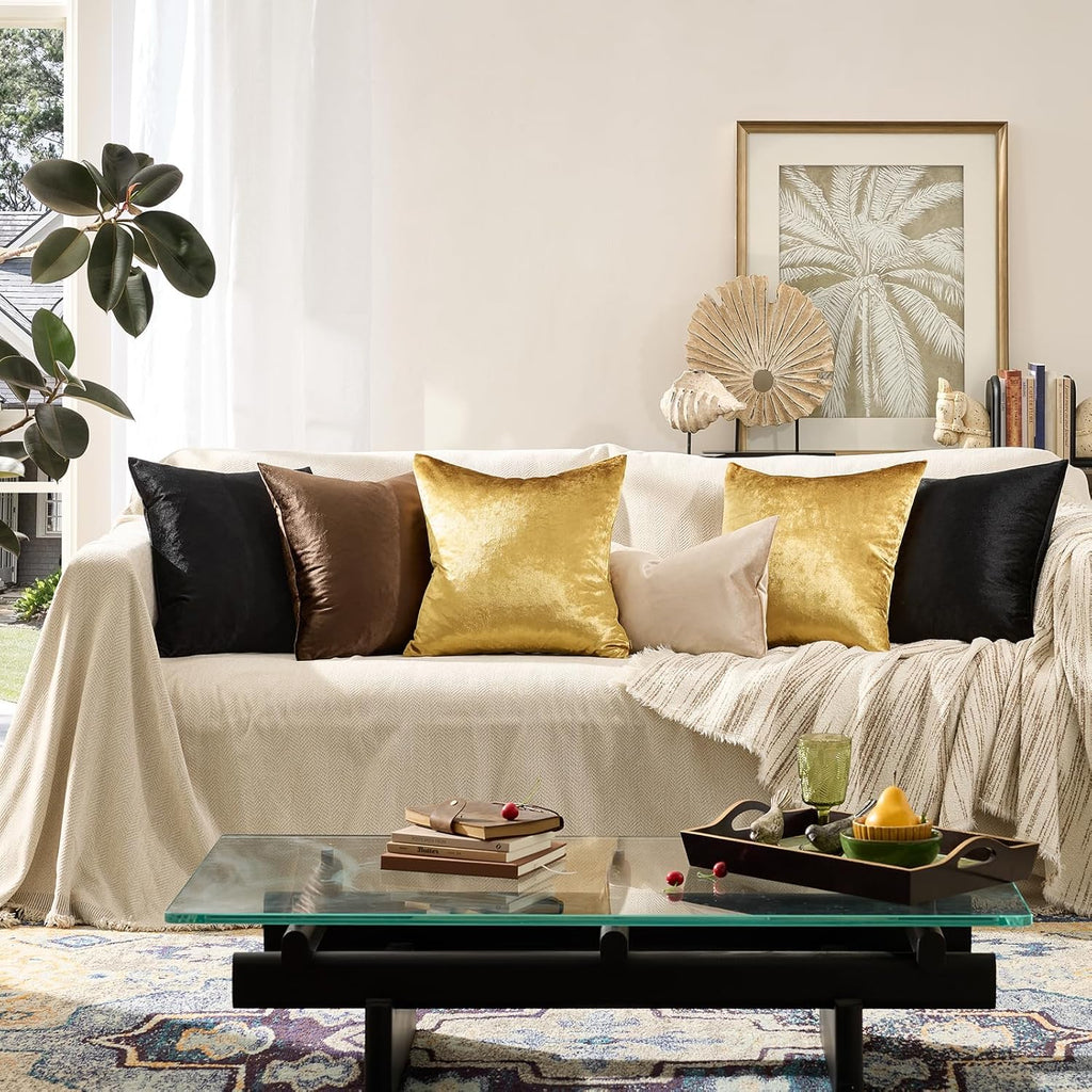 GIGIZAZAFocusingonhomedecoration GIGIZAZA Gold Velvet Decorative Throw Pillow Covers,18x18 Pillow Covers for Couch Sofa Bed 2 Pack Soft Cus…